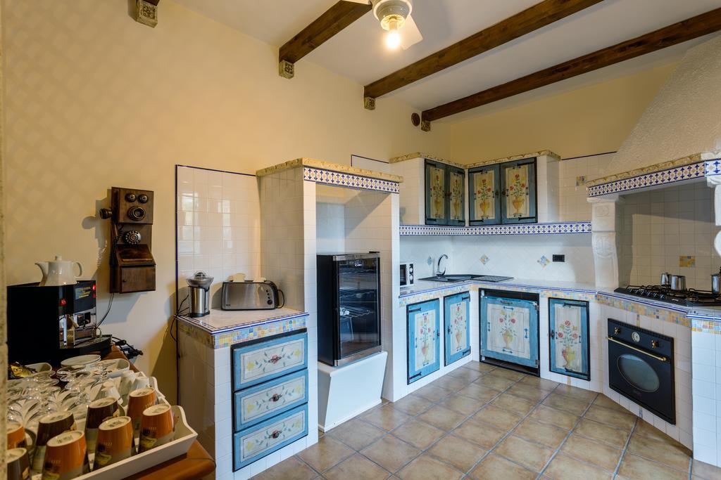 La Nuit Bed and Breakfast Bari Eksteriør billede